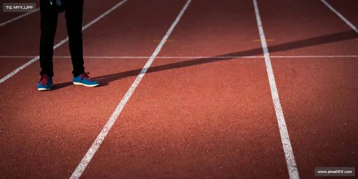 milan米兰🏊【破浪前行】在水中沉浮,更在人生中掌控方向!